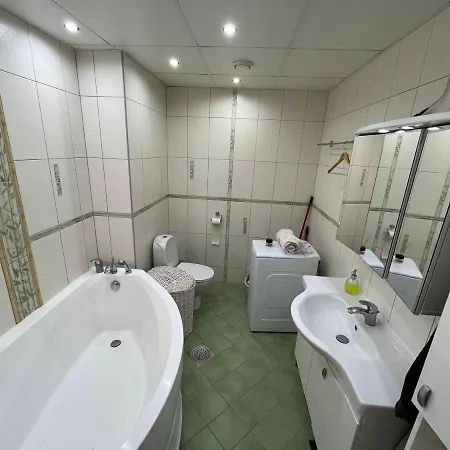 Cosy Near Airport @ Appartement Peetri